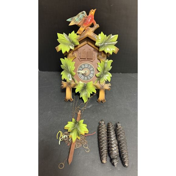 German Wooden Cuckoo Clock Bird Leaf Topper Wooden Pendulum Tested 2 Doors VTG - Picture 1 of 11